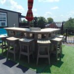 3 pc. sectional bar w/ 6 - swivel barstools